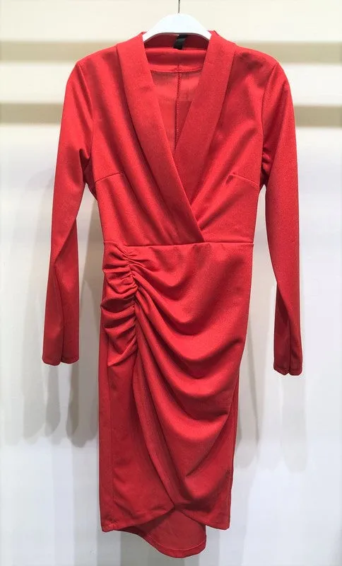 The Sandi dress- red