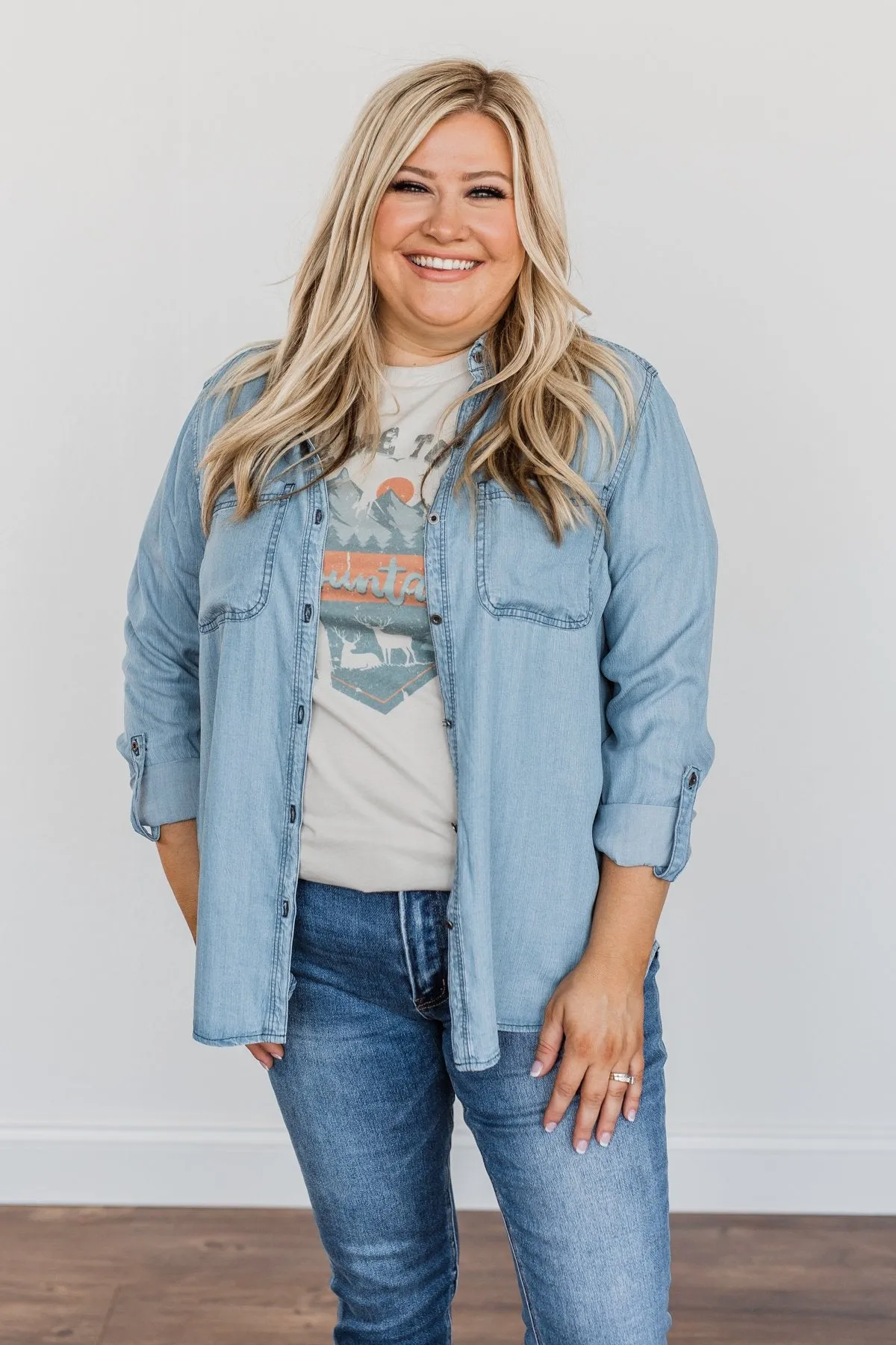 The Ultimate Chambray Top- Light Wash