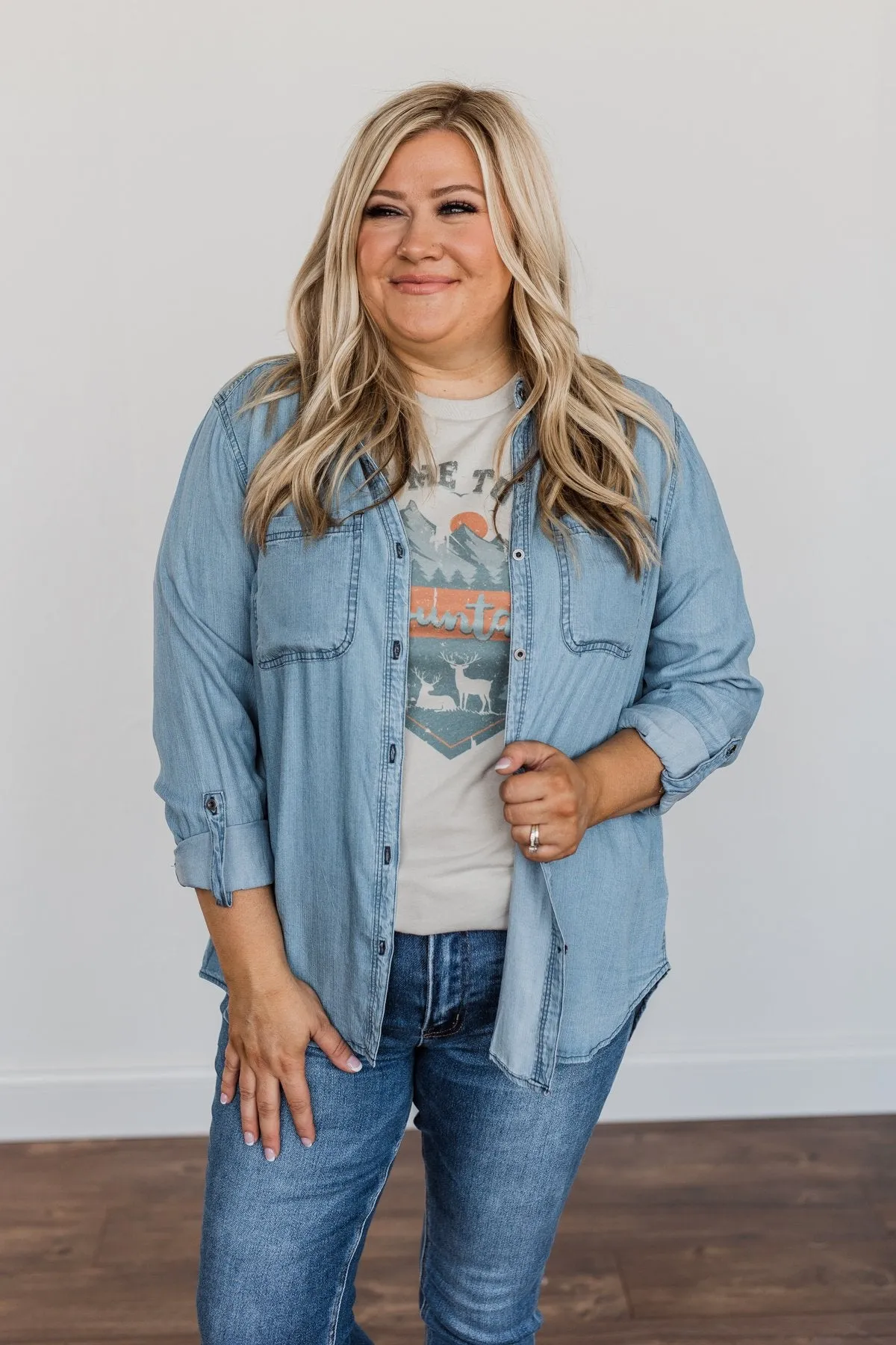 The Ultimate Chambray Top- Light Wash