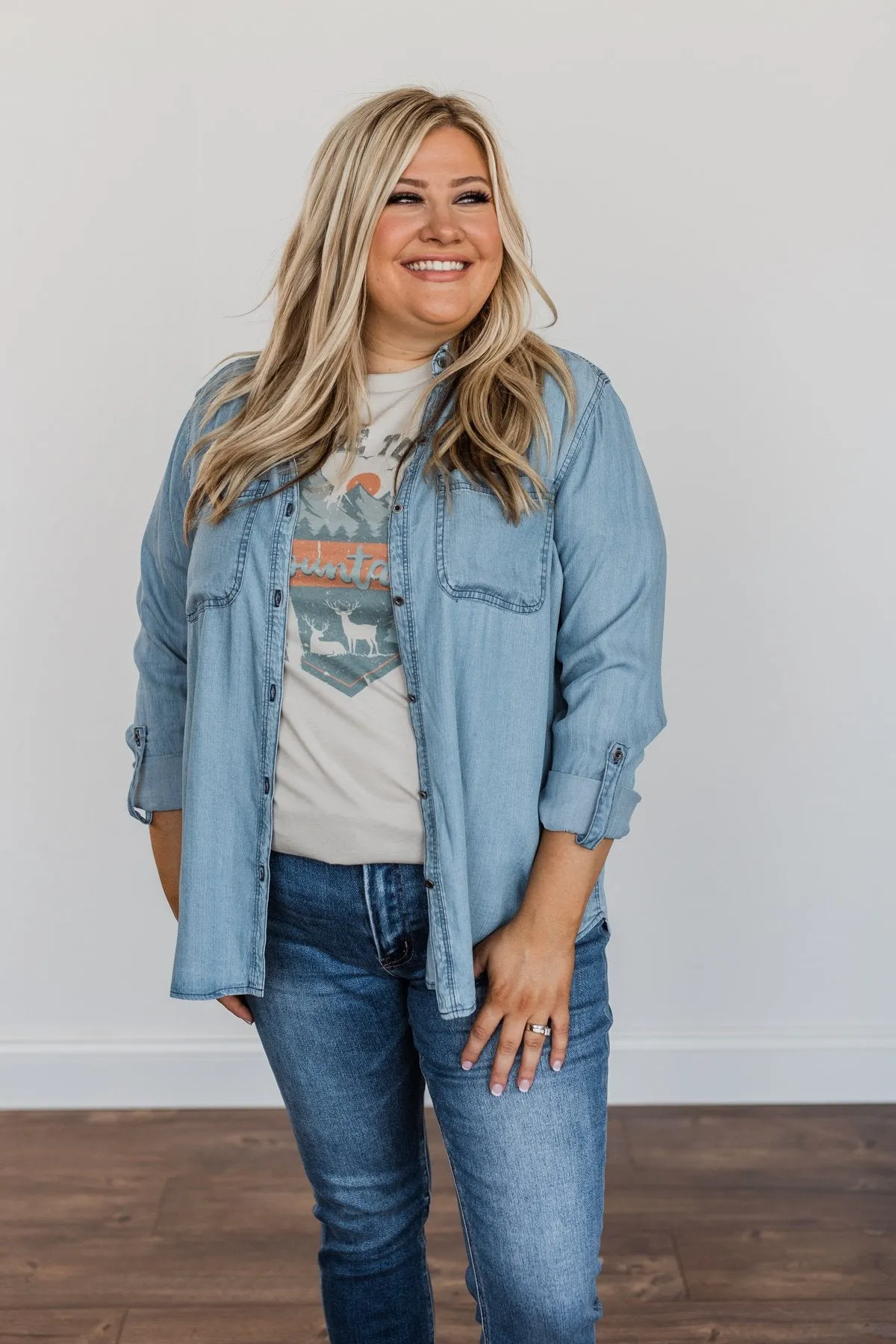The Ultimate Chambray Top- Light Wash