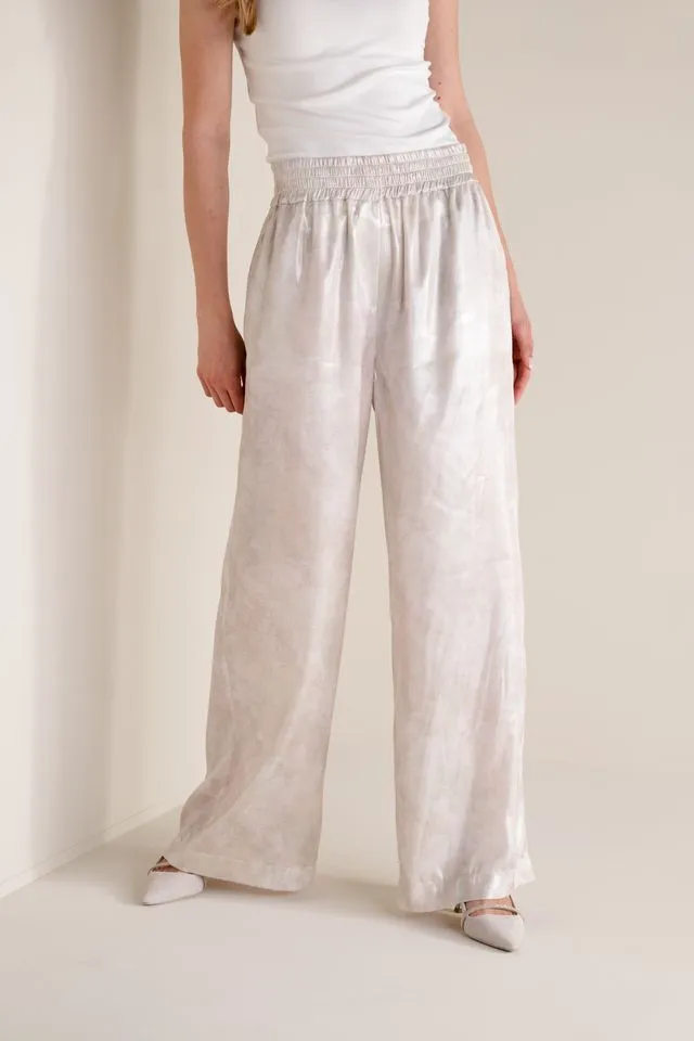 WATER LILY PRINT FLOWY TROUSER