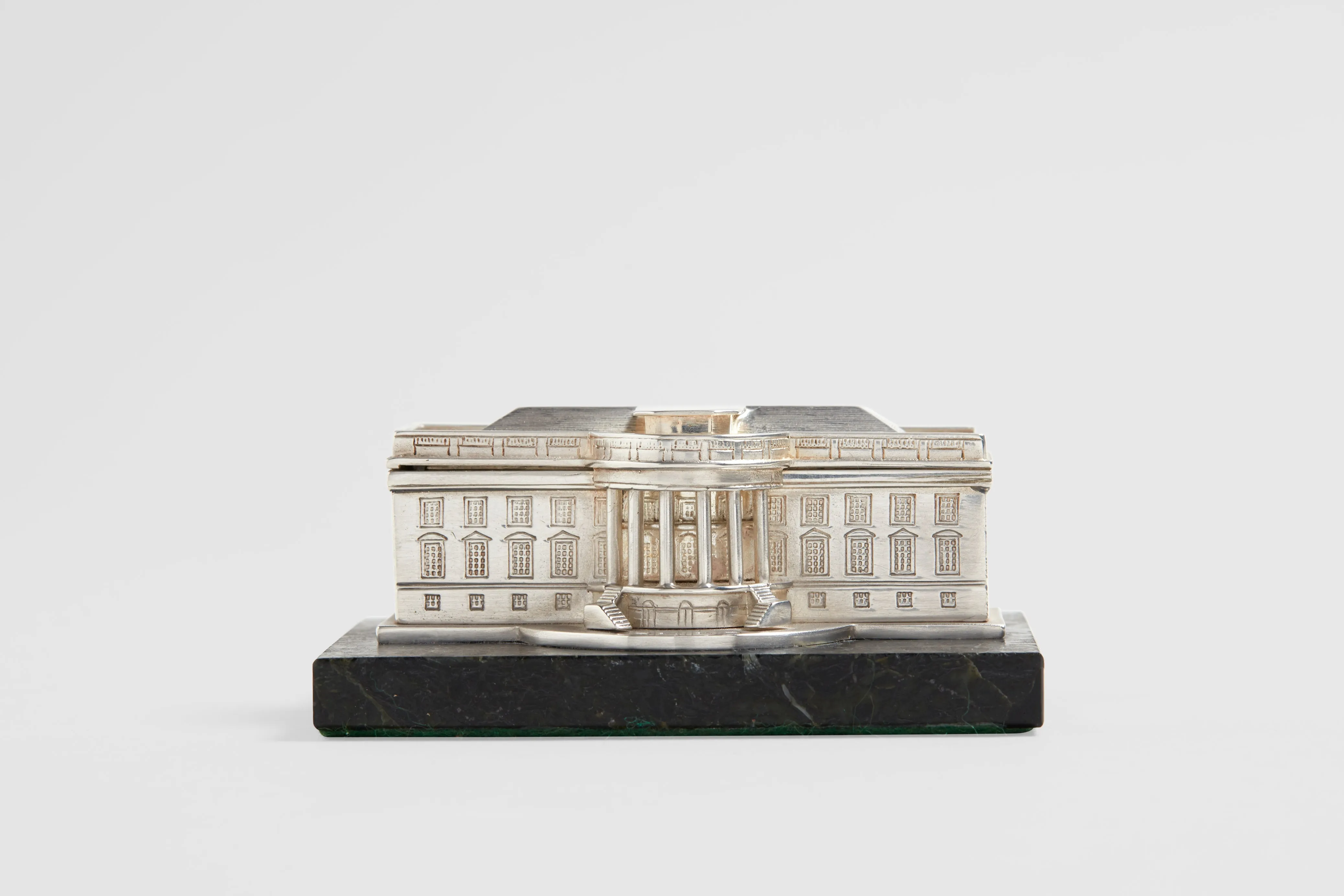White House Desk Model
