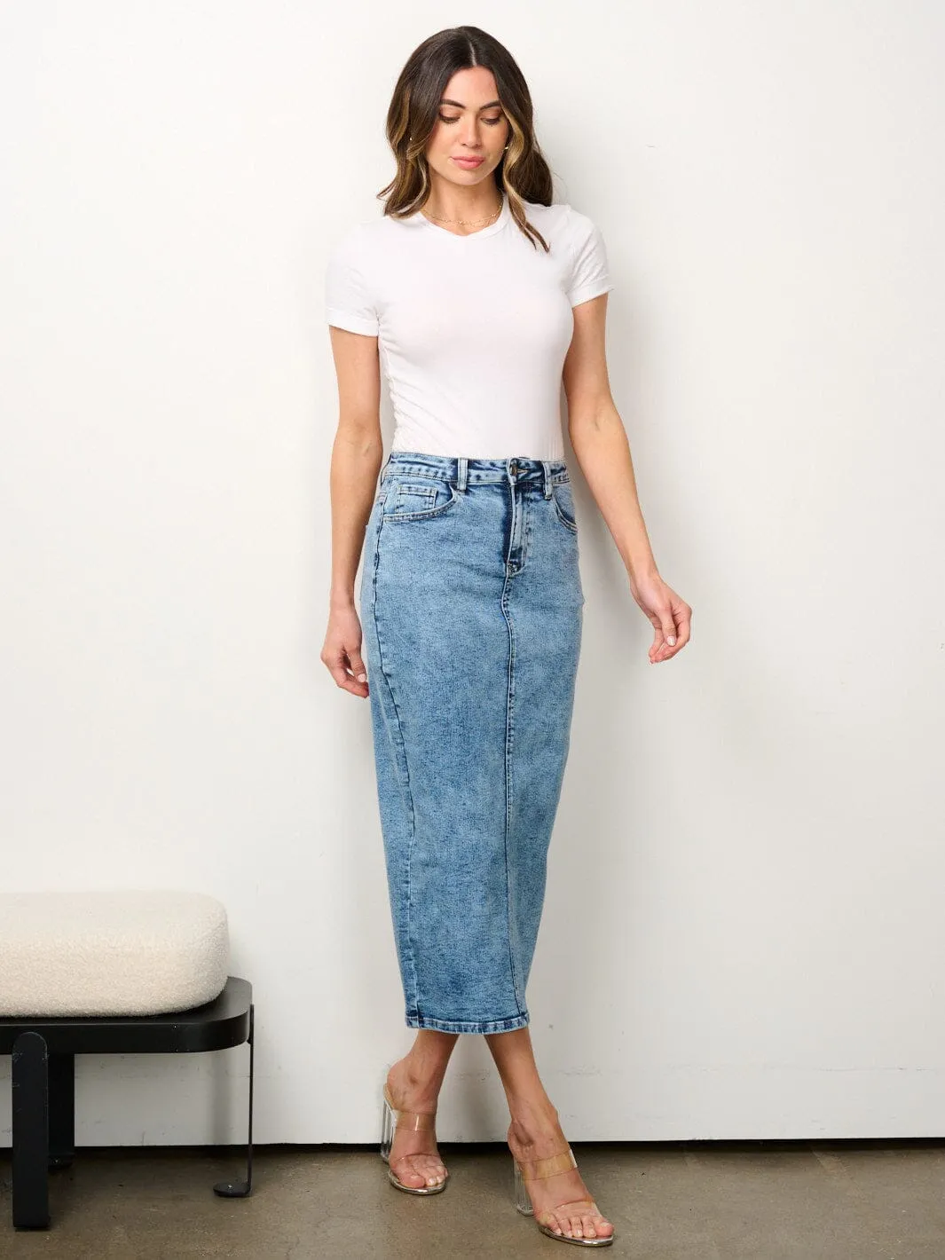 WOMEN'S BUTTON CLOSURE POCKETS WASHED SLIT MIDI DENIM SKIRT